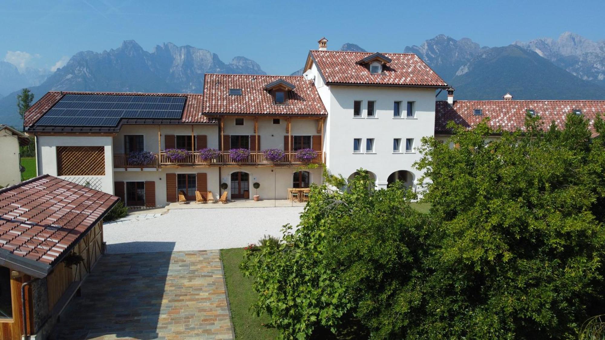Corte Varola B&B Zia Marisa Belluno Exterior photo